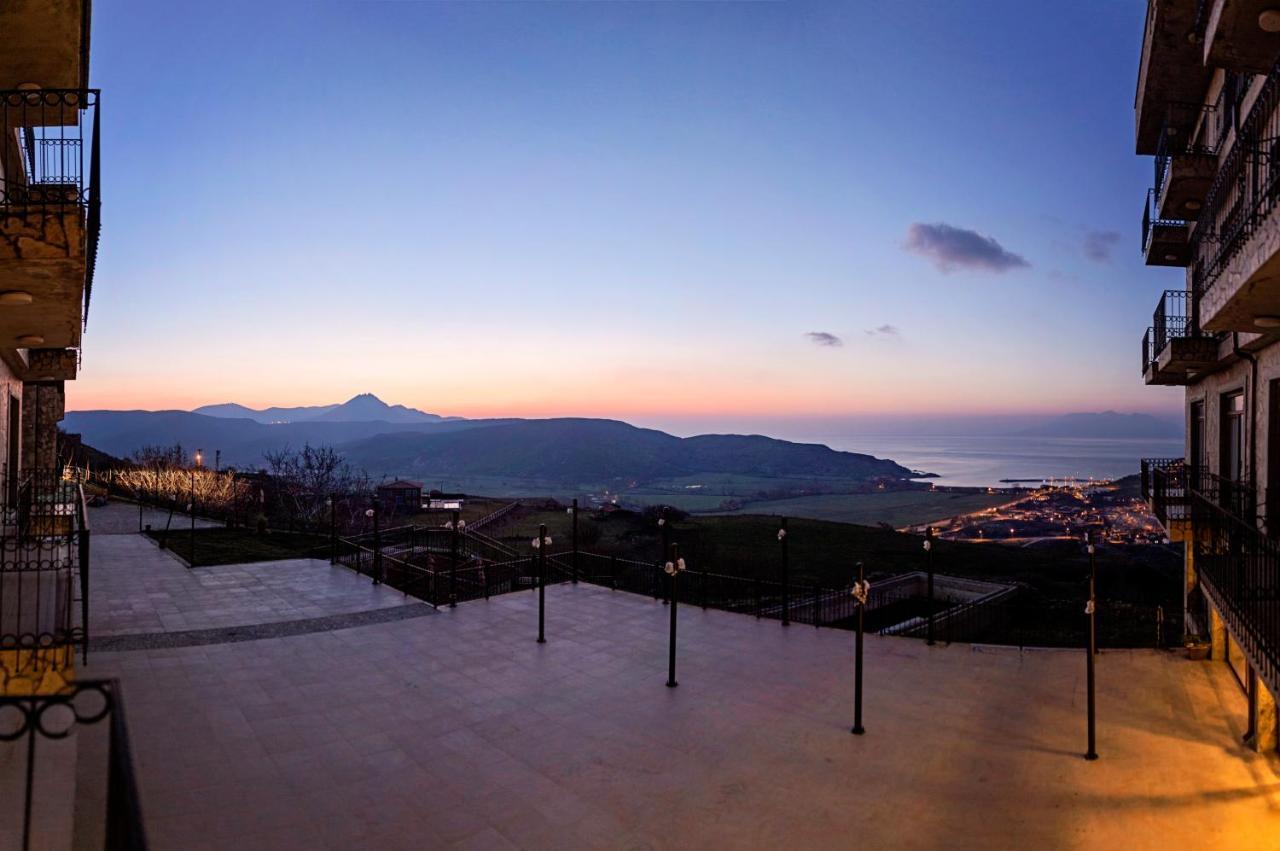 Egelia Imroz Otel Çanakkale Exteriör bild